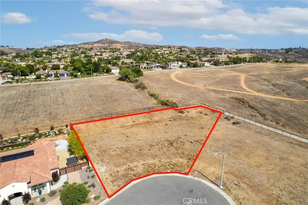 7948 Featherstone Ct, Riverside, CA — listing photo 1