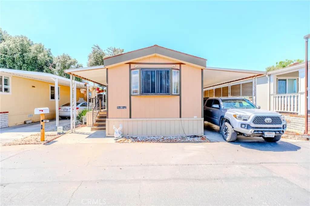 675 W Oakland Avenue G-4, Hemet, CA — listing photo 1