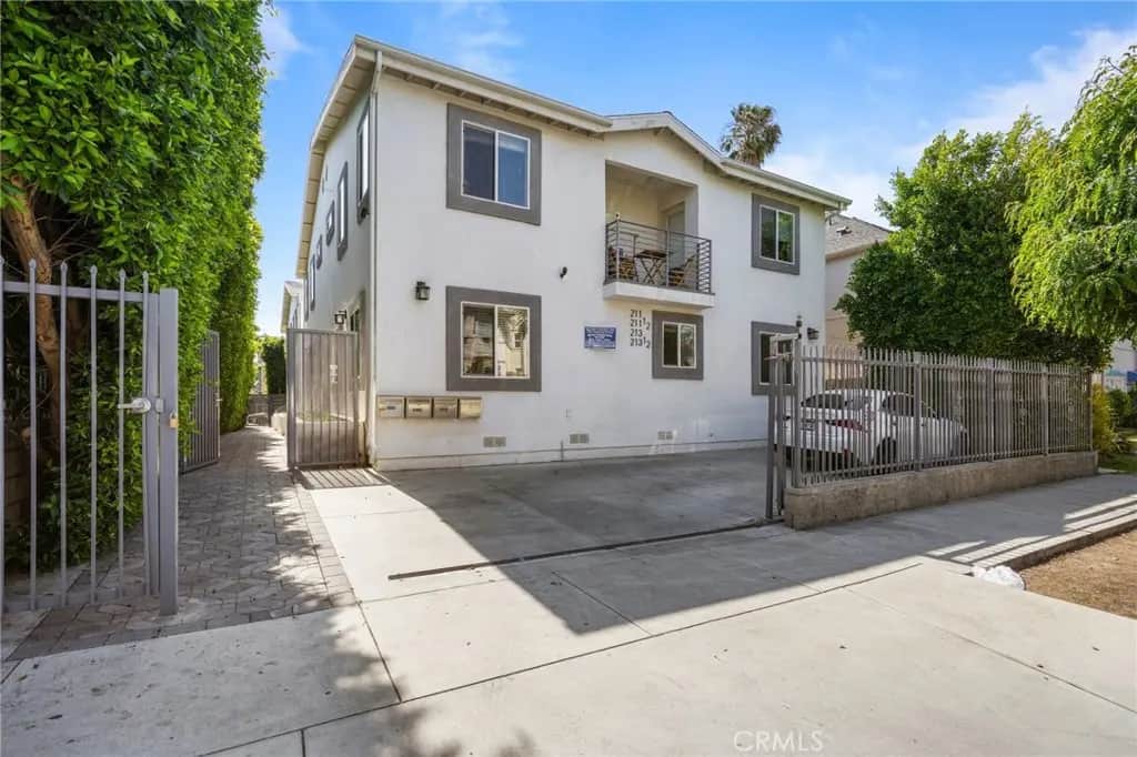 211 S Hoover Street, Los Angeles, CA — listing photo 1