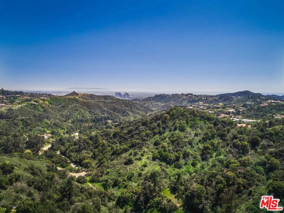 12752 Mulholland Drive, Beverly Hills, CA — listing photo 1