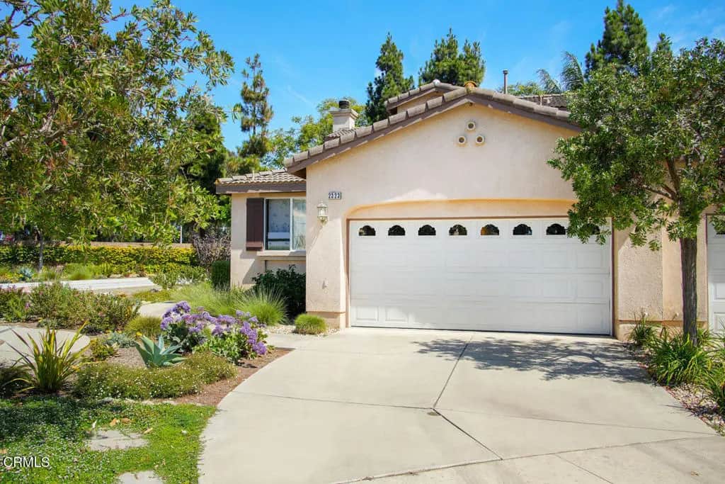 2323 Shakespeare Drive, Oxnard, CA — listing photo 1