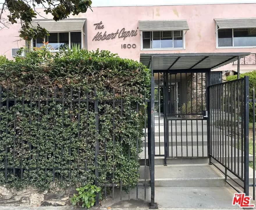 1600 N Hobart Boulevard 16, Los Angeles, CA — listing photo 1