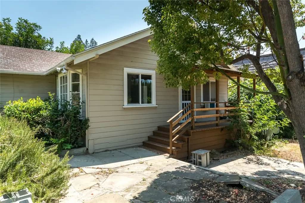 316 W Kenneth Road, Glendale, CA — listing photo 1