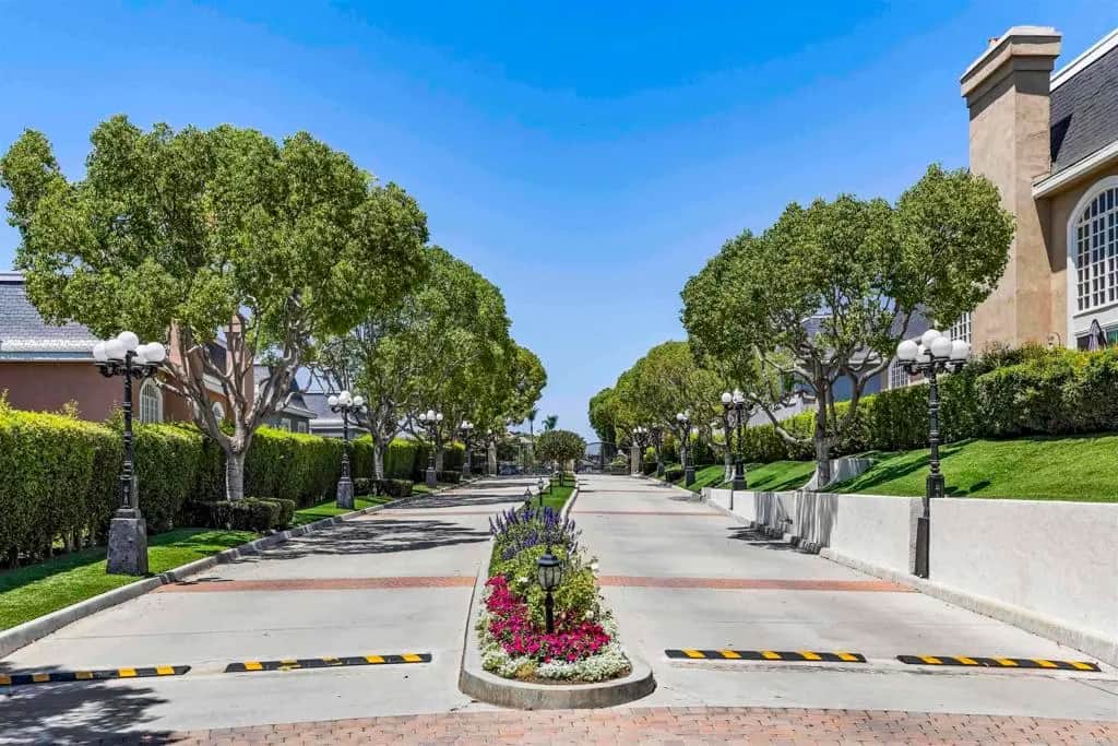 7490 Via De Fortuna, Carlsbad, CA — listing photo 1