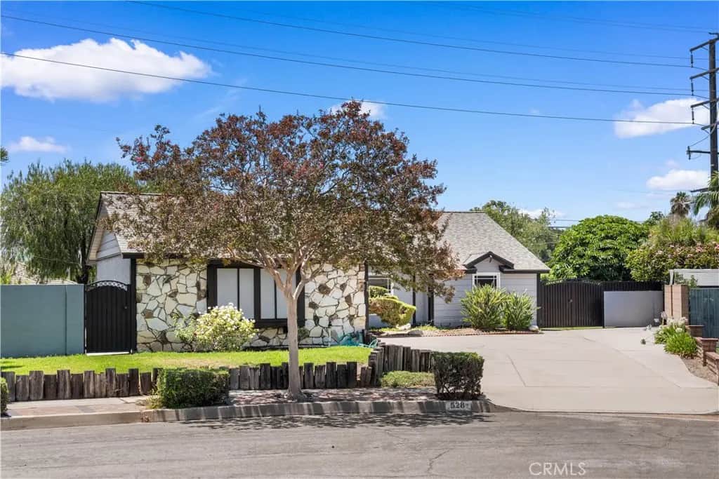 528 Essex, Glendora, CA — listing photo 1
