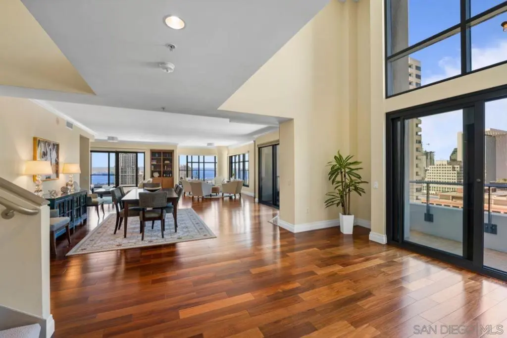 645 Front St 2002, San Diego, CA — listing photo 1