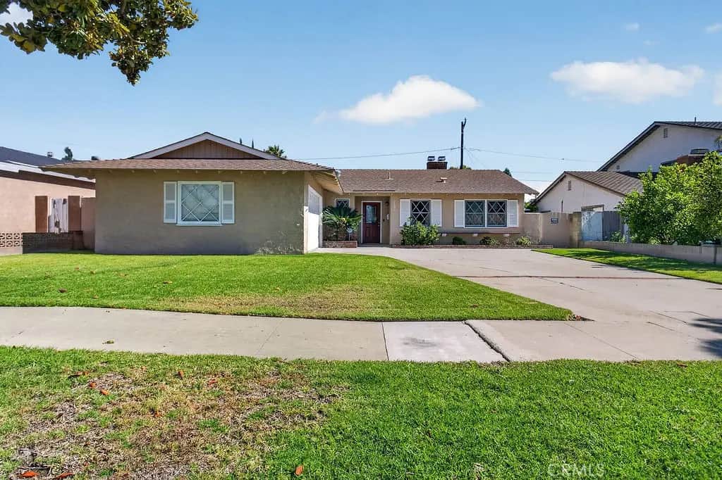 2310 E Monroe, Orange, CA — listing photo 1