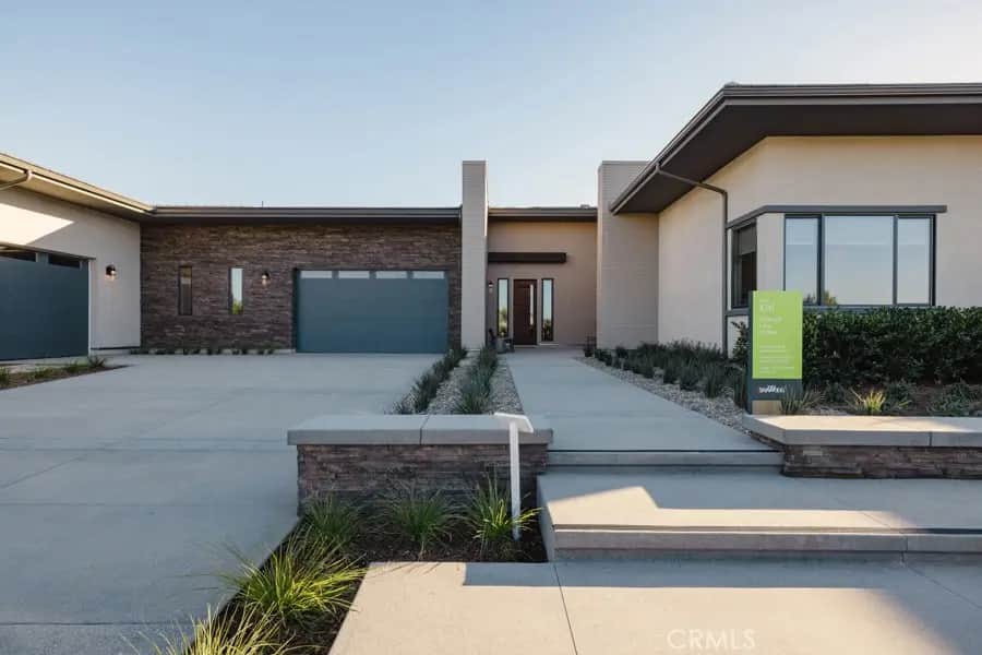 32165 Daybrook, Temecula, CA — listing photo 1