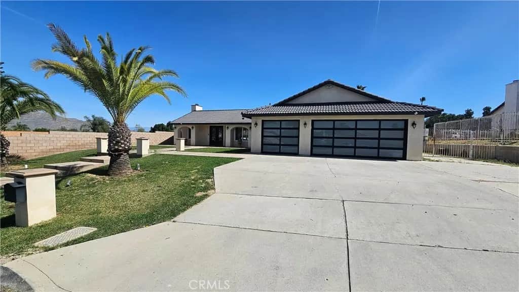 14230 Avenida Munoz, Riverside, CA — listing photo 1