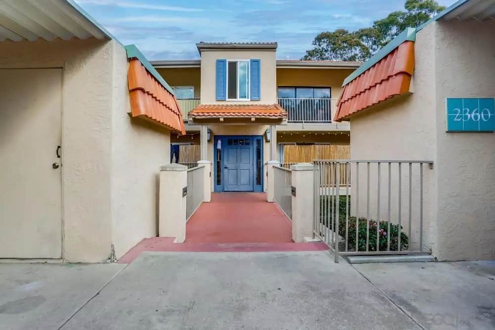 2360 Hosp 331, Carlsbad, CA — listing photo 1