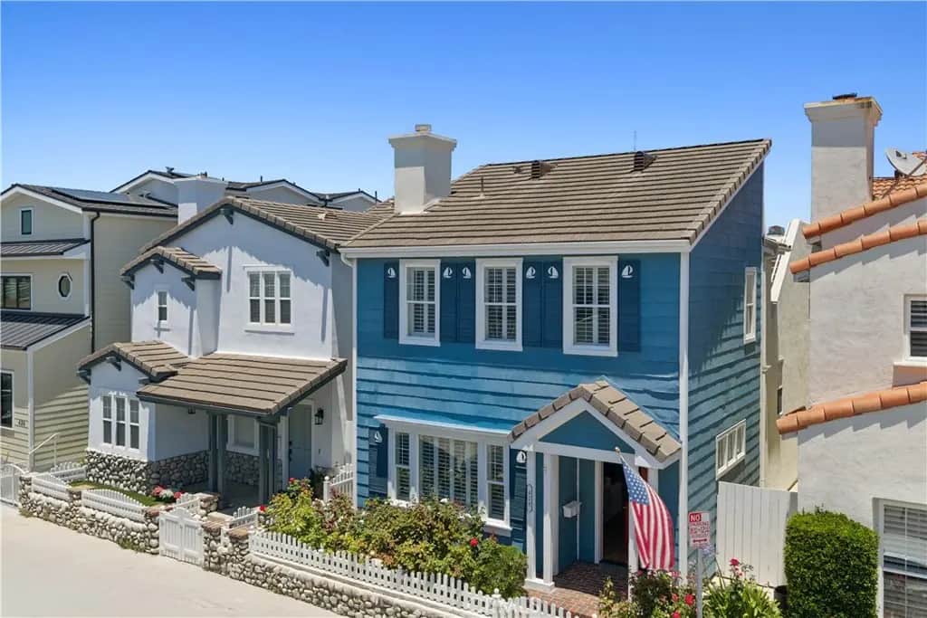 428 E Bay Avenue, Newport Beach, CA — listing photo 1