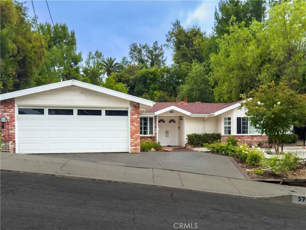 5708 Mcdonie Avenue, Woodland Hills, CA — listing photo 1