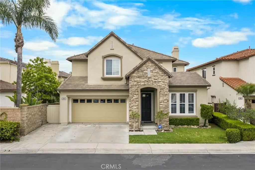 2707 Ashwood, Costa Mesa, CA — listing photo 1
