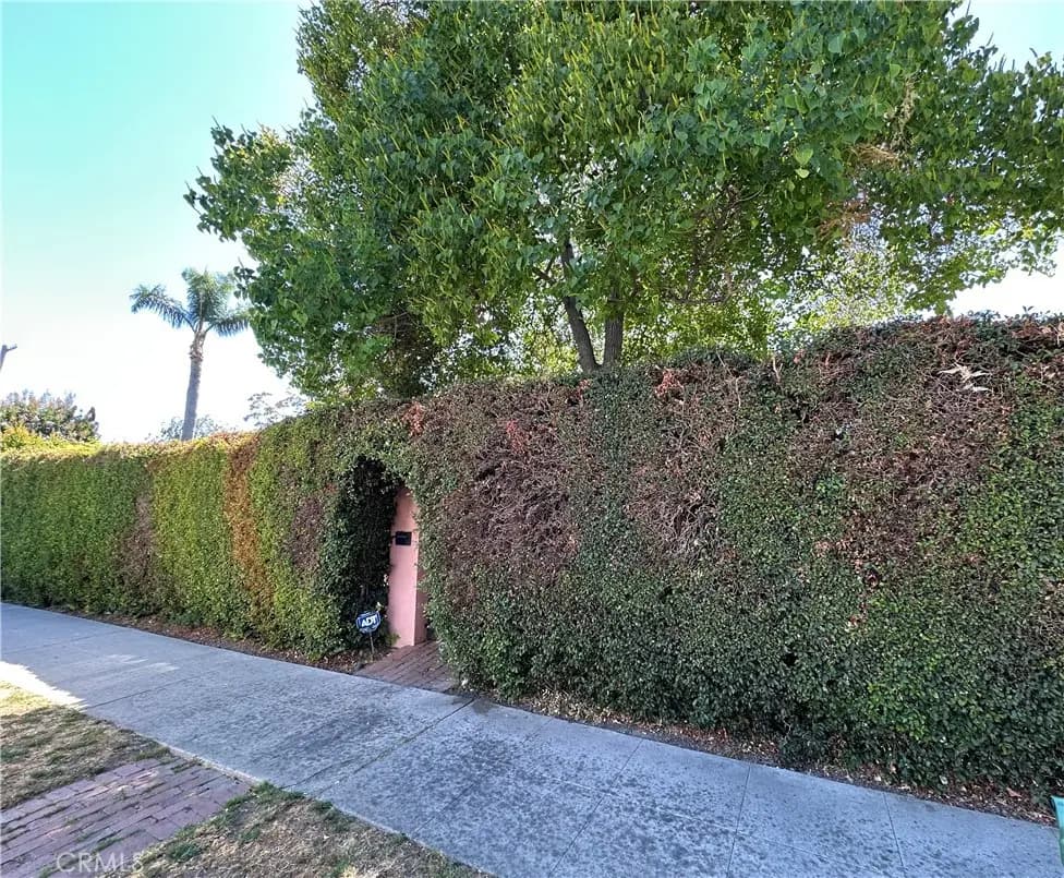 4215 Fair Avenue, Studio City, CA — listing photo 1