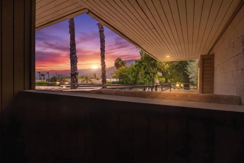 420 N Villa Court 208, Palm Springs, CA — listing photo 1