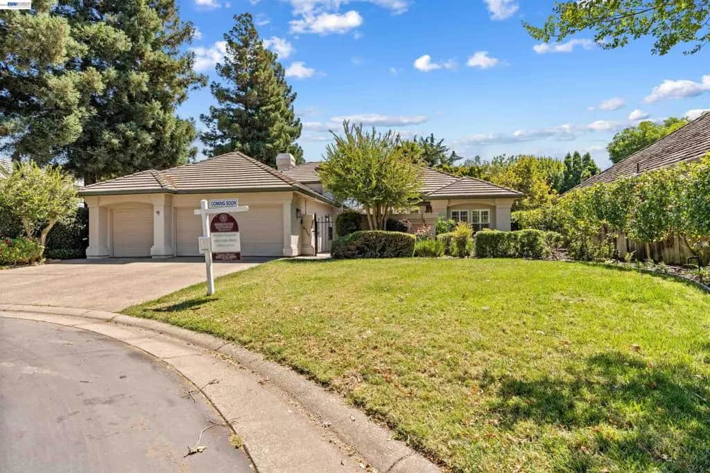 4713 Longcove Dr, Stockton, CA — listing photo 1