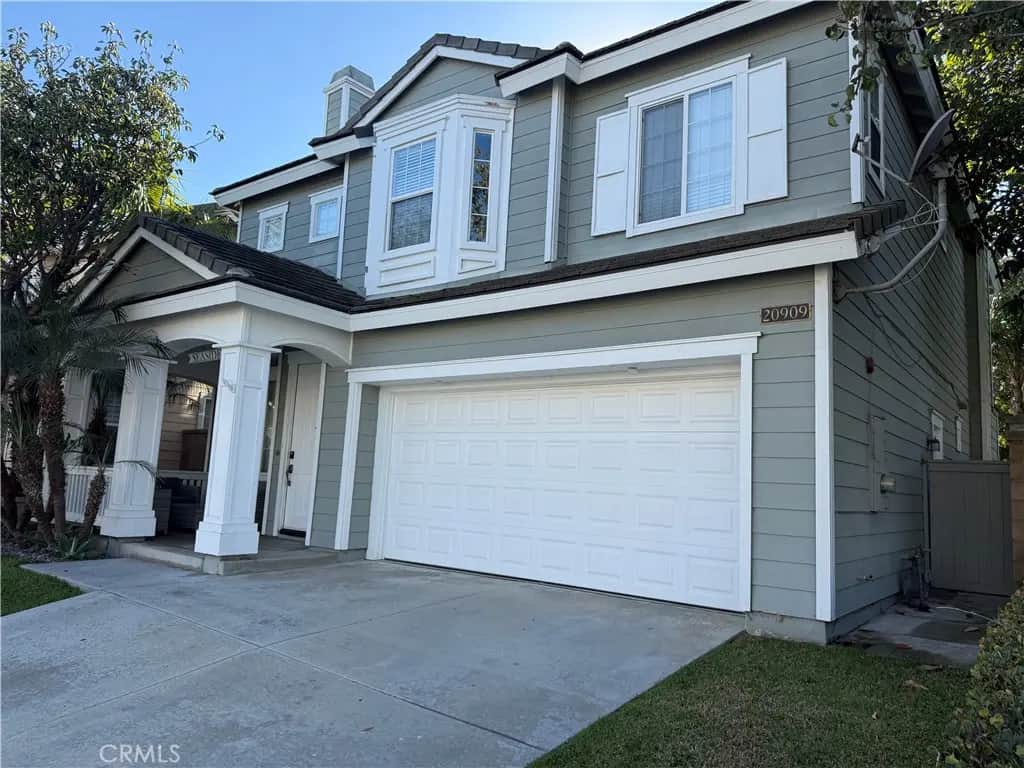 20909 Monarch, Huntington Beach, CA — listing photo 1