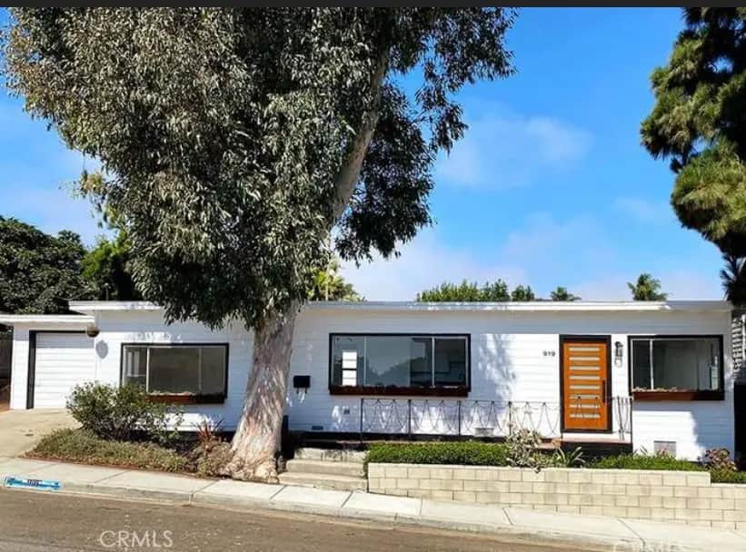 919 N Herrin, Manhattan Beach, CA — listing photo 1