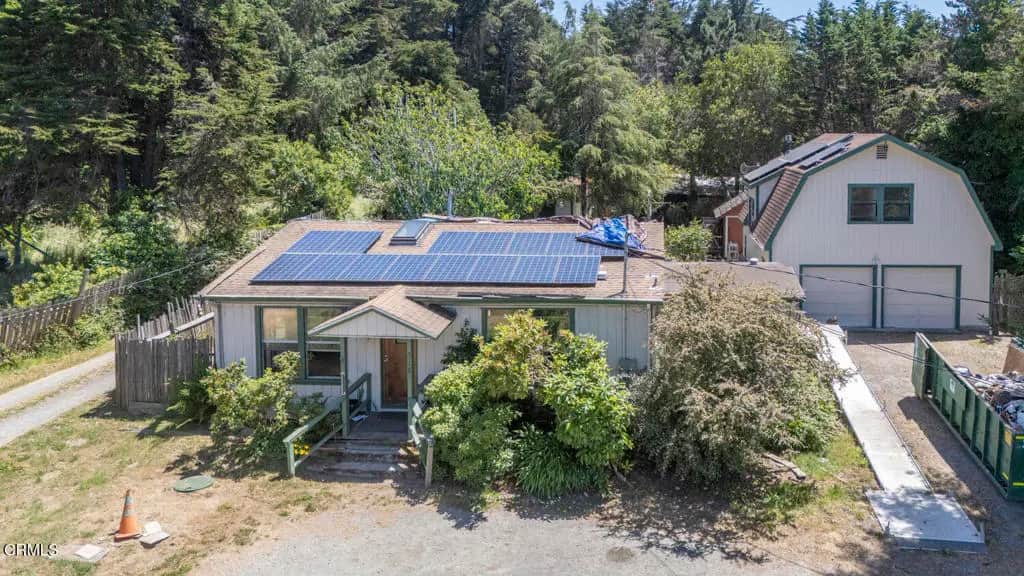 31581 Highway 20, Fort Bragg, CA — listing photo 1