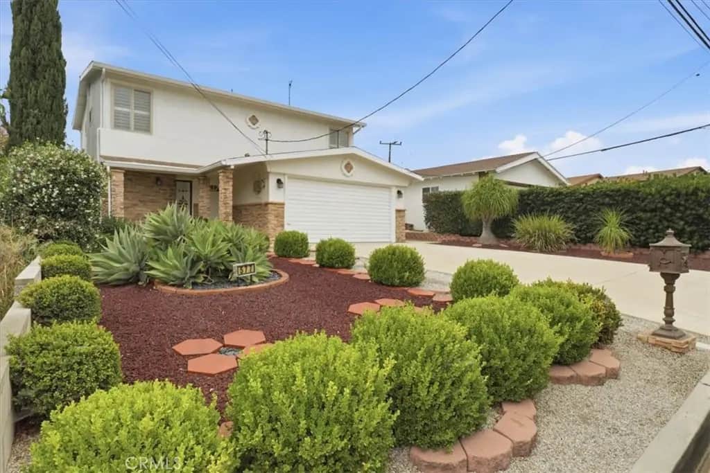 577 Houston, Thousand Oaks, CA — listing photo 1