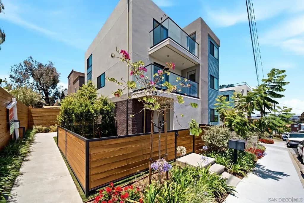 2126 San Clemente St, San Diego, CA — listing photo 1