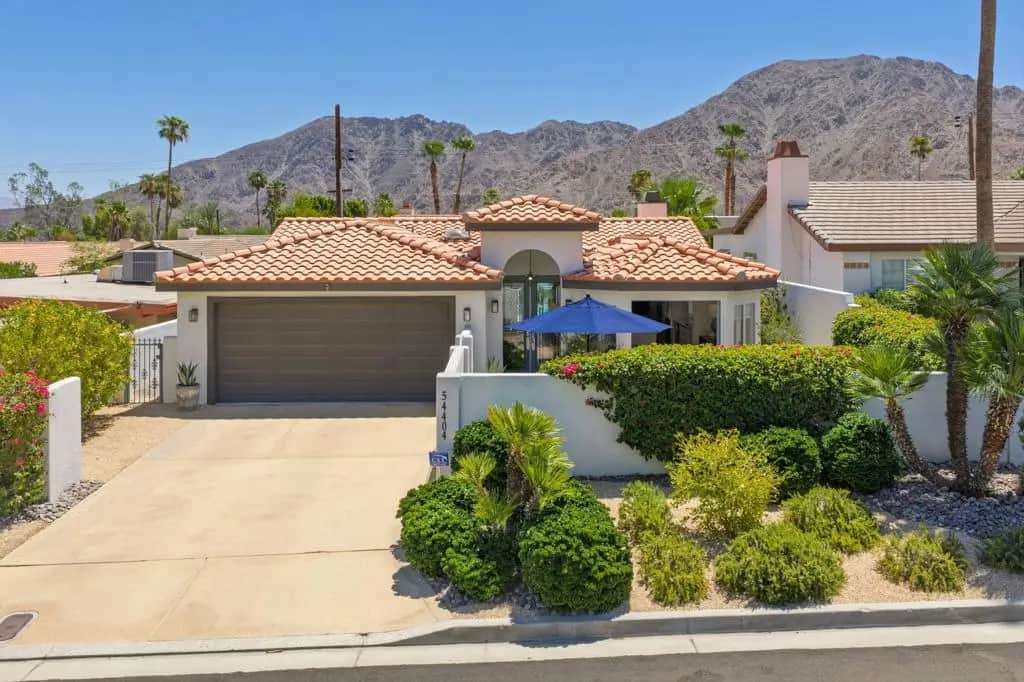 54404 Avenida Madero, La Quinta, CA — listing photo 1