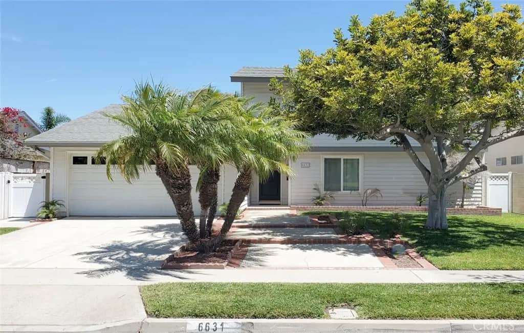 6631 Wrenfield Drive, Huntington Beach, CA — listing photo 1