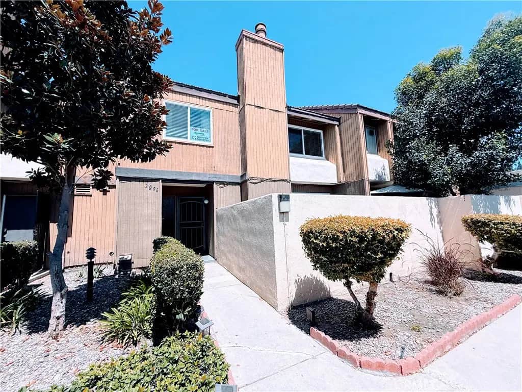 1371 S Walnut 3006, Anaheim, CA — listing photo 1