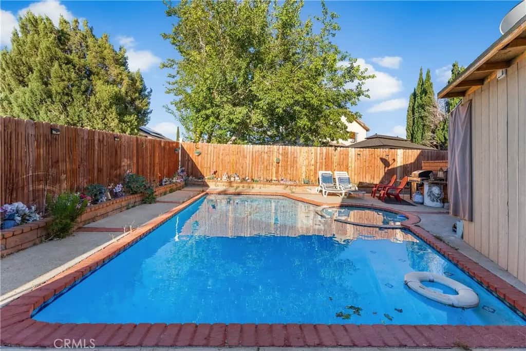 37704 49th E, Palmdale, CA — listing photo 1
