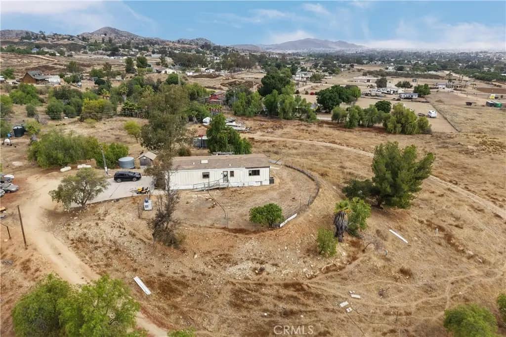 25661 Waldon Road, Menifee, CA — listing photo 1