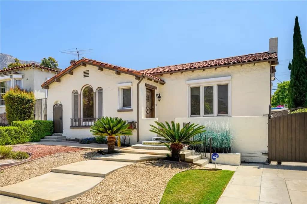1560 Ridgeway Drive, Glendale, CA — listing photo 1