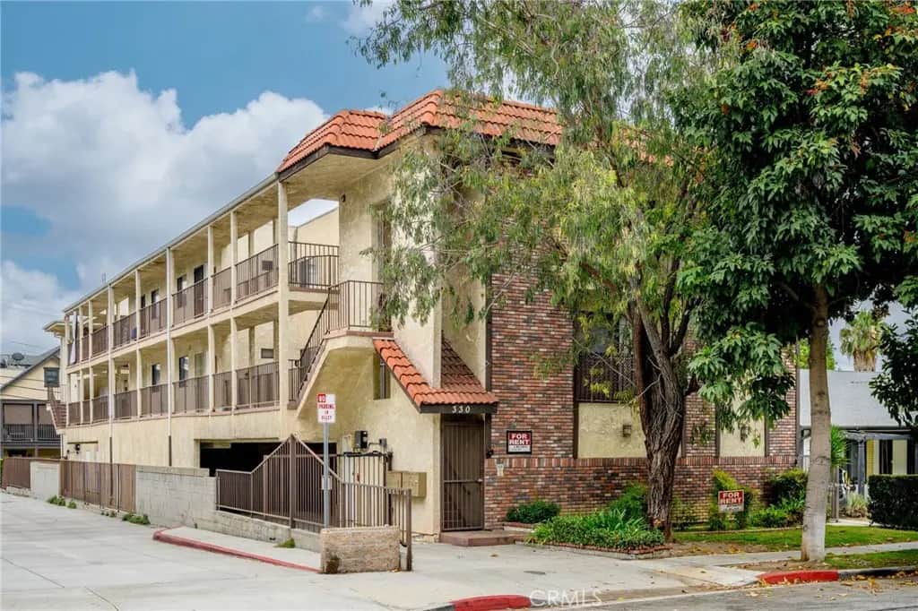 330 Pioneer Drive, Glendale, CA — listing photo 1