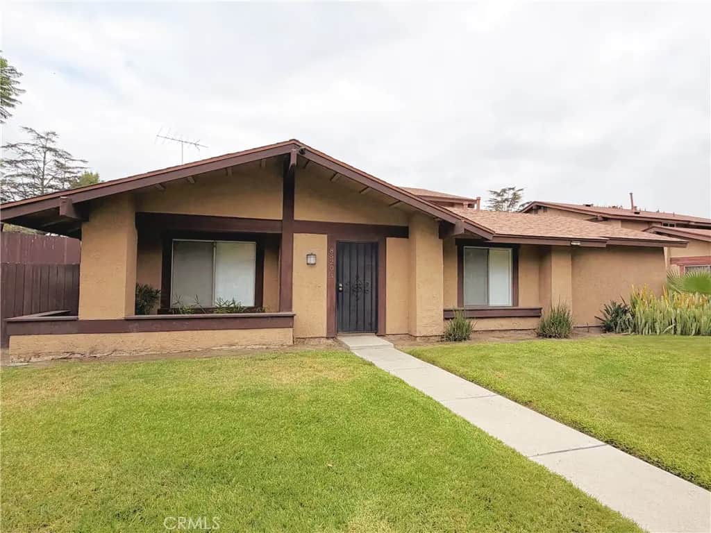 8520 Century Blvd Unit A, Paramount, CA — listing photo 1
