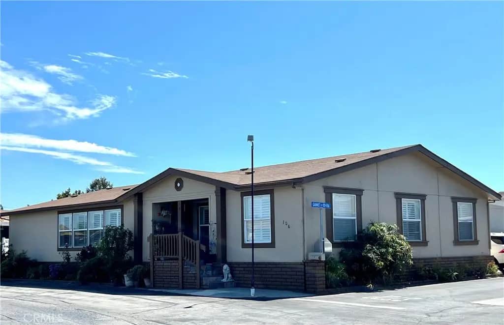 106 Gannet N, Fountain Valley, CA — listing photo 1