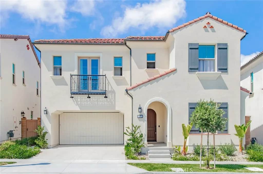 133 Hyperion, Irvine, CA — listing photo 1