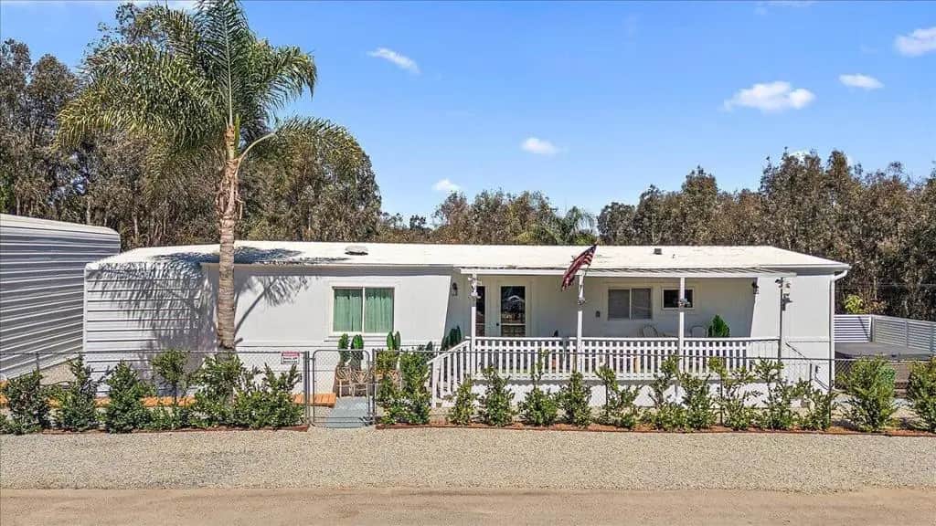 18306 Oleander Street, Lake Elsinore, CA — listing photo 1