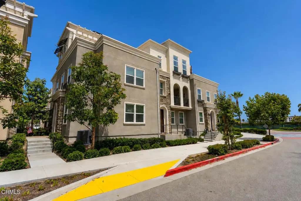 613 Winchester Drive, Oxnard, CA — listing photo 1