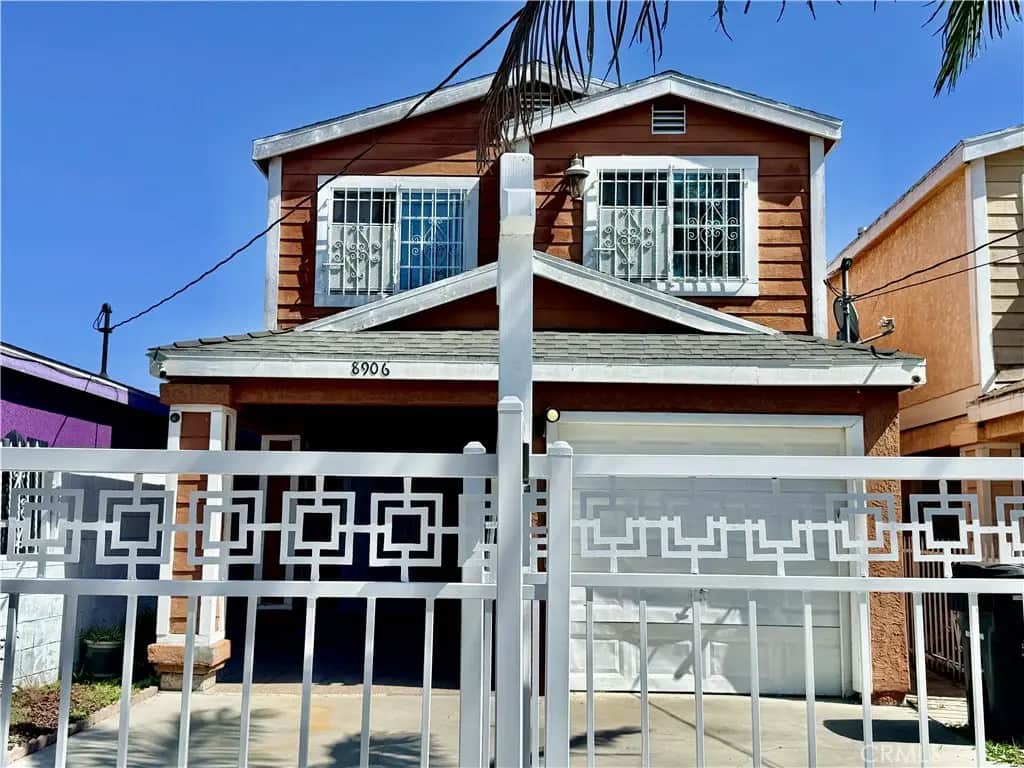 8906 Elm, Los Angeles, CA — listing photo 1