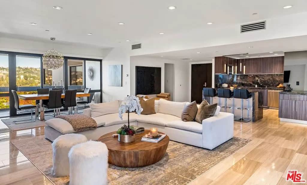 10445 Wilshire Boulevard 1905, Los Angeles, CA — listing photo 1
