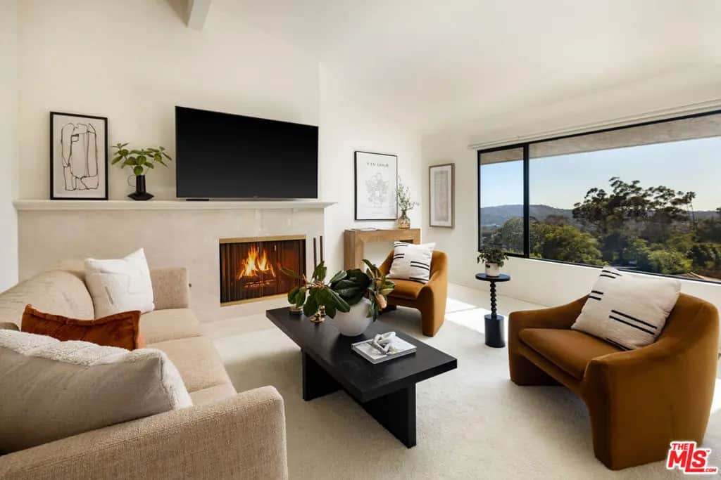 2041 Paseo Almeria, Santa Barbara, CA — listing photo 1