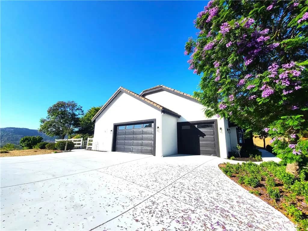 43605 Los Gatos, Temecula, CA — listing photo 1