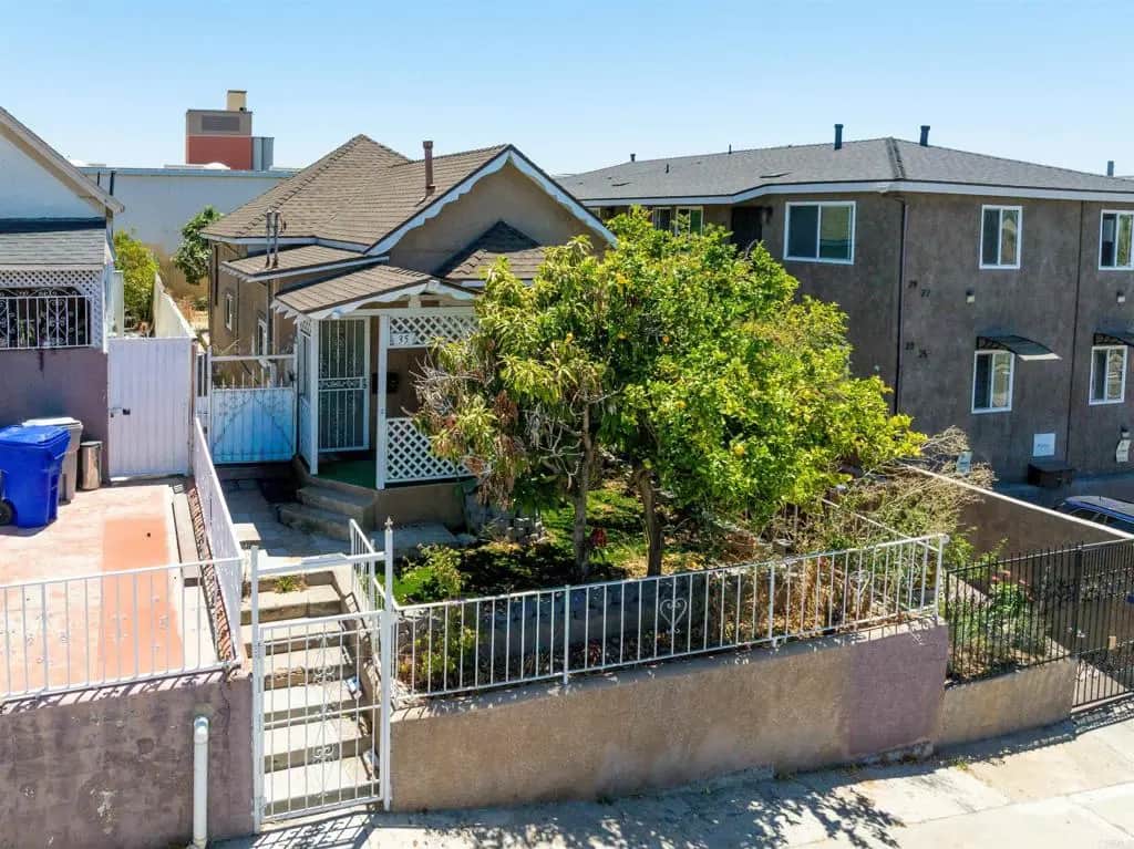 35 19Th Street, San Diego, CA — listing photo 1