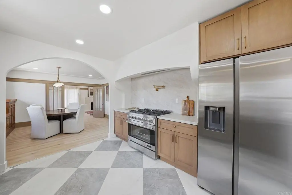 3594 31St Street, San Diego, CA — listing photo 1