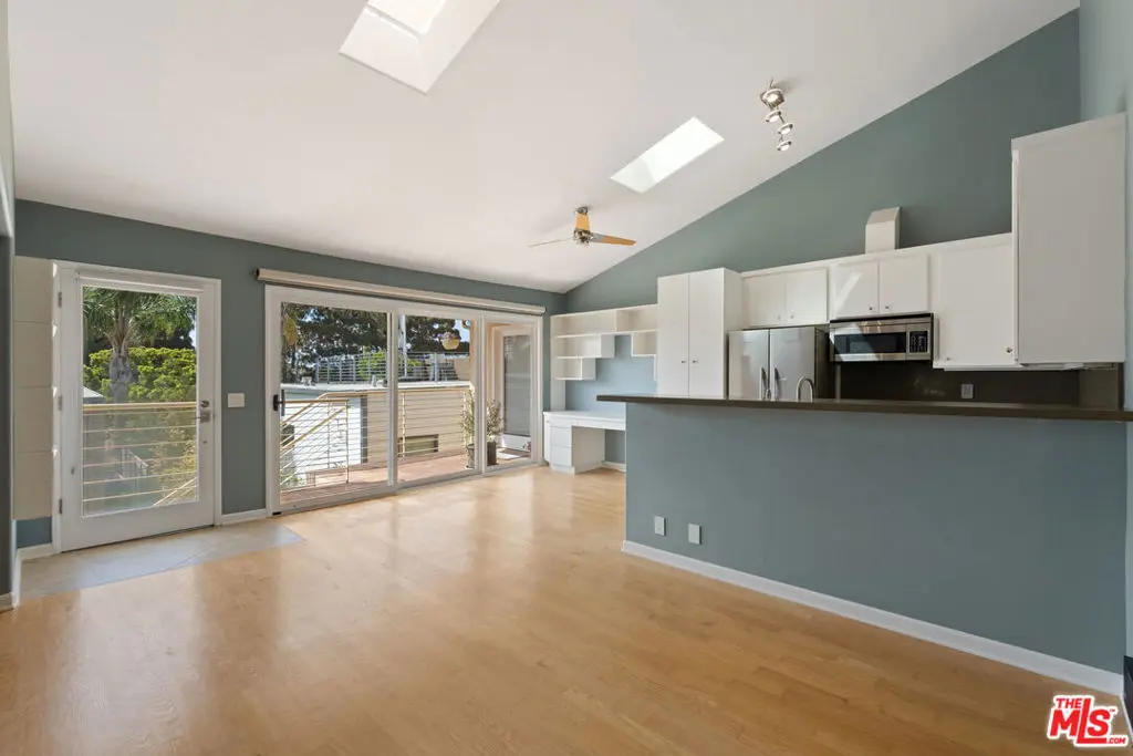 2216 4th Street 7, Santa Monica, CA — listing photo 1