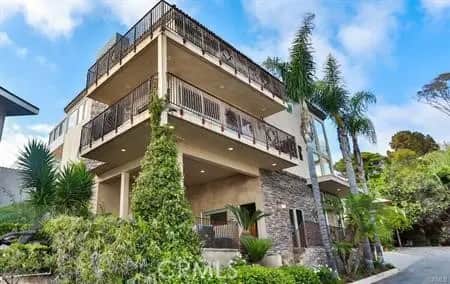 31736 Seacliff Drive, Laguna Beach, CA — listing photo 1
