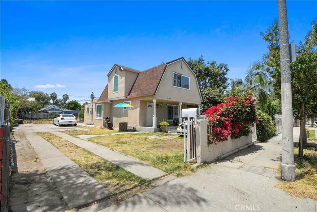 9307 Beach, Los Angeles, CA — listing photo 1