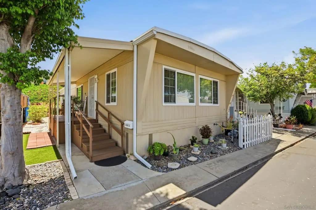 4848 1/2 Old Cliffs Road, San Diego, CA — listing photo 1