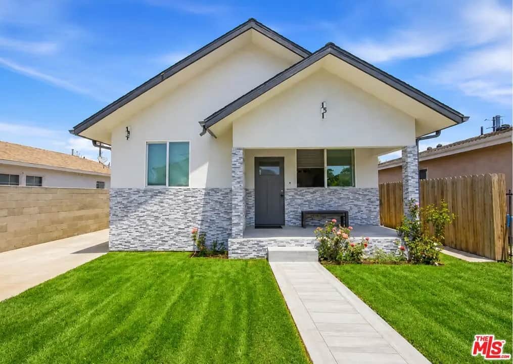 151 E 69th Street, Los Angeles, CA — listing photo 1