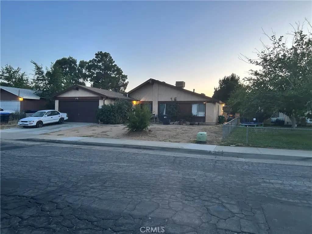 43001 38th W, Lancaster, CA — listing photo 1