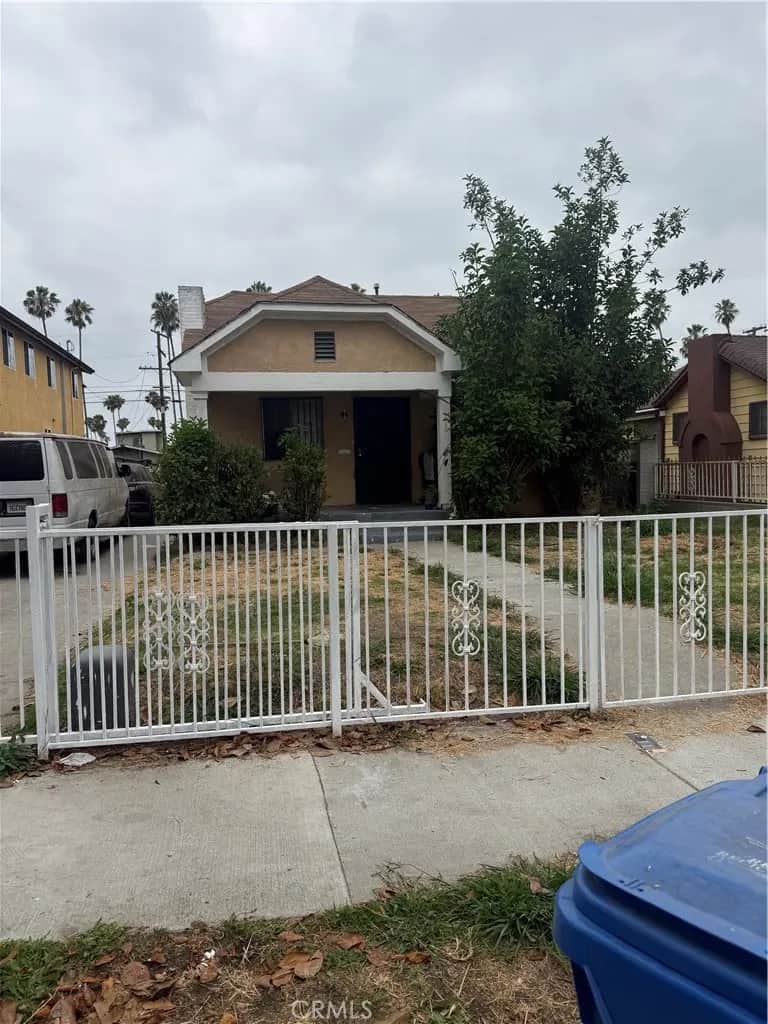 5425 S St Andrews, Los Angeles, CA — listing photo 1